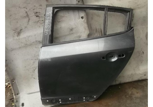 Дверка ліва задня Renault Megane III, хетчбек